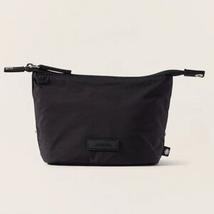 LIKE NEW Athleta All About Small Cosmetic Pouch